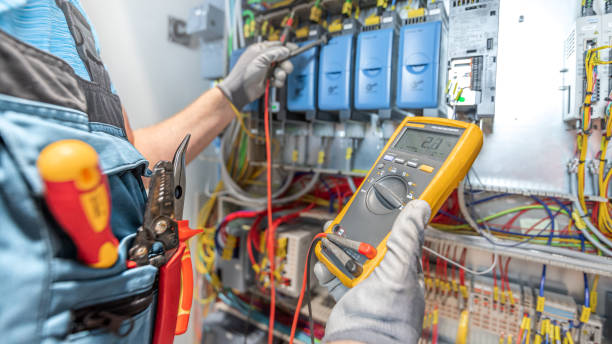 Best Affordable Electrician  in Yarrow Point, WA